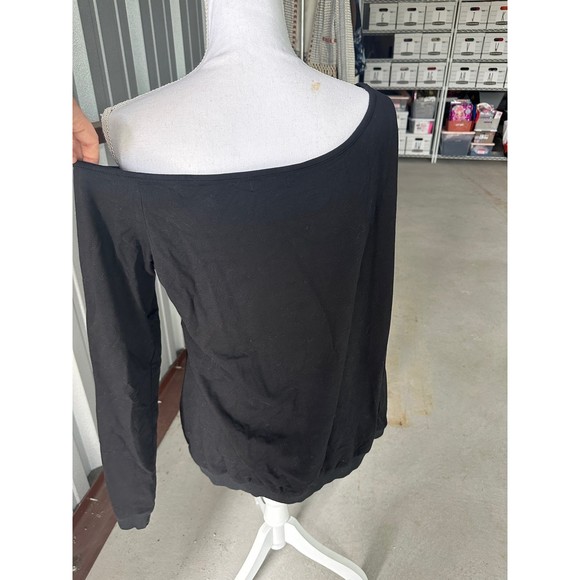 MAGICMK Colorful Dripping Biting Lips Black Off Shoulder Sweater XL - Picture 4 of 8